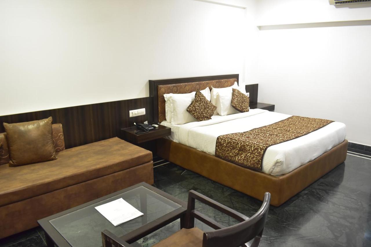 Shilpi Hill Resort Saputara Extérieur photo