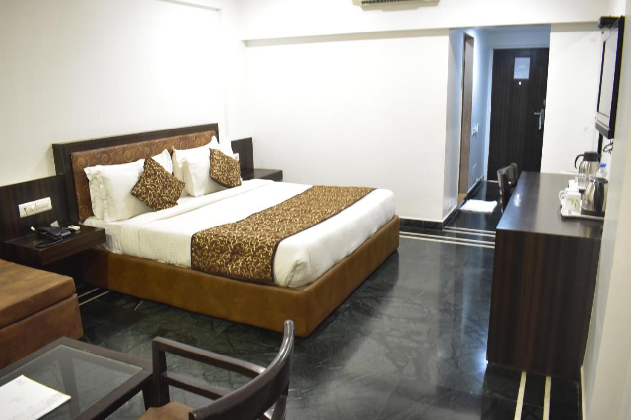 Shilpi Hill Resort Saputara Extérieur photo