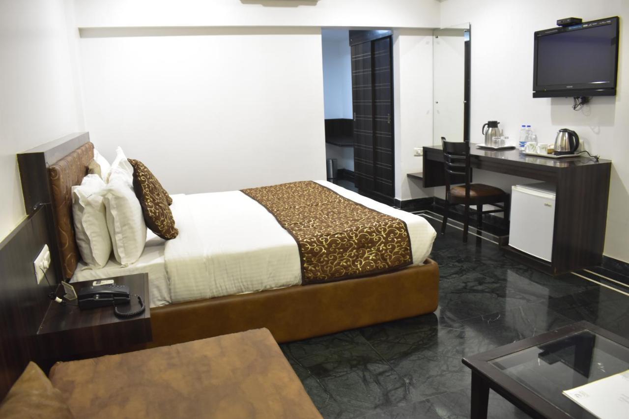 Shilpi Hill Resort Saputara Extérieur photo