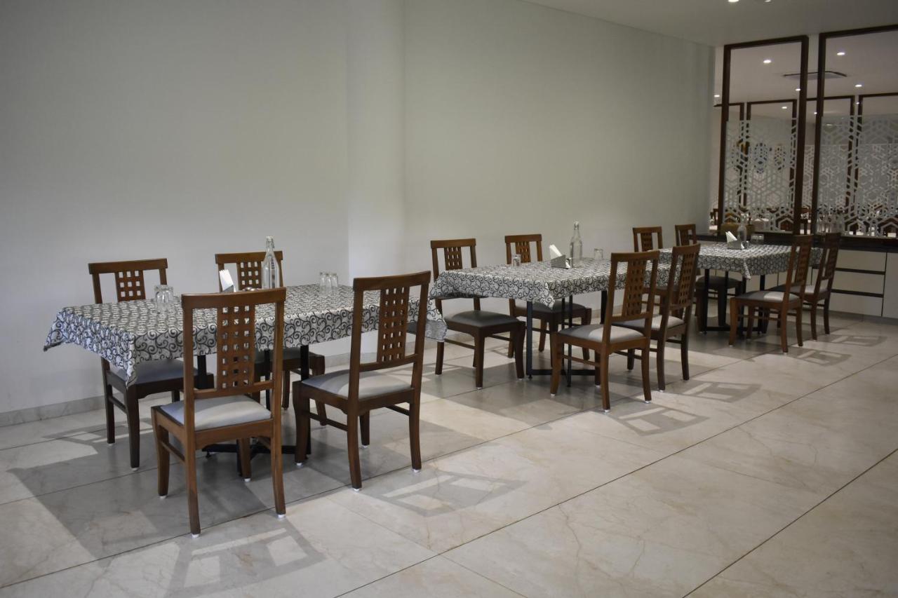 Shilpi Hill Resort Saputara Extérieur photo