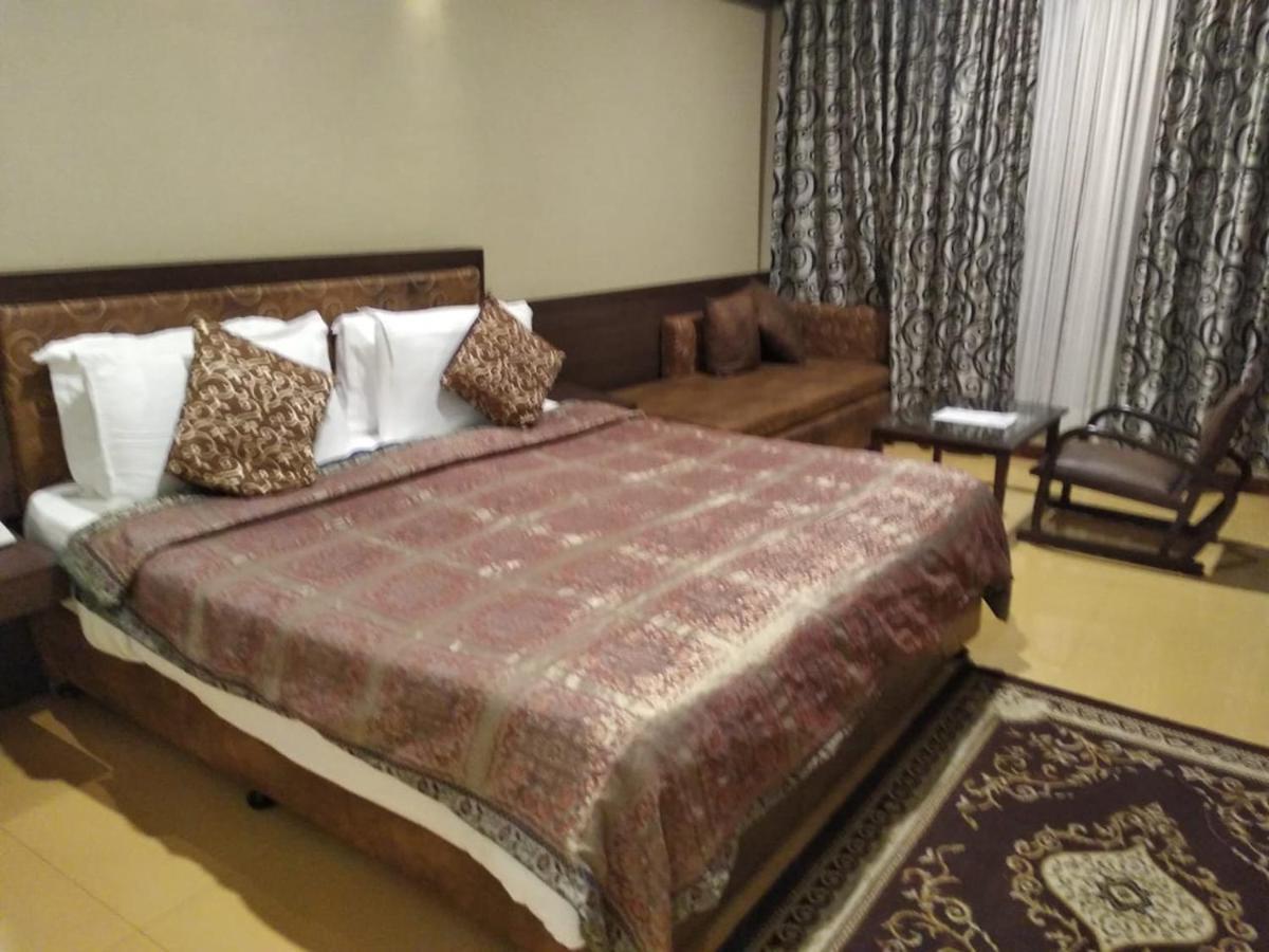 Shilpi Hill Resort Saputara Extérieur photo