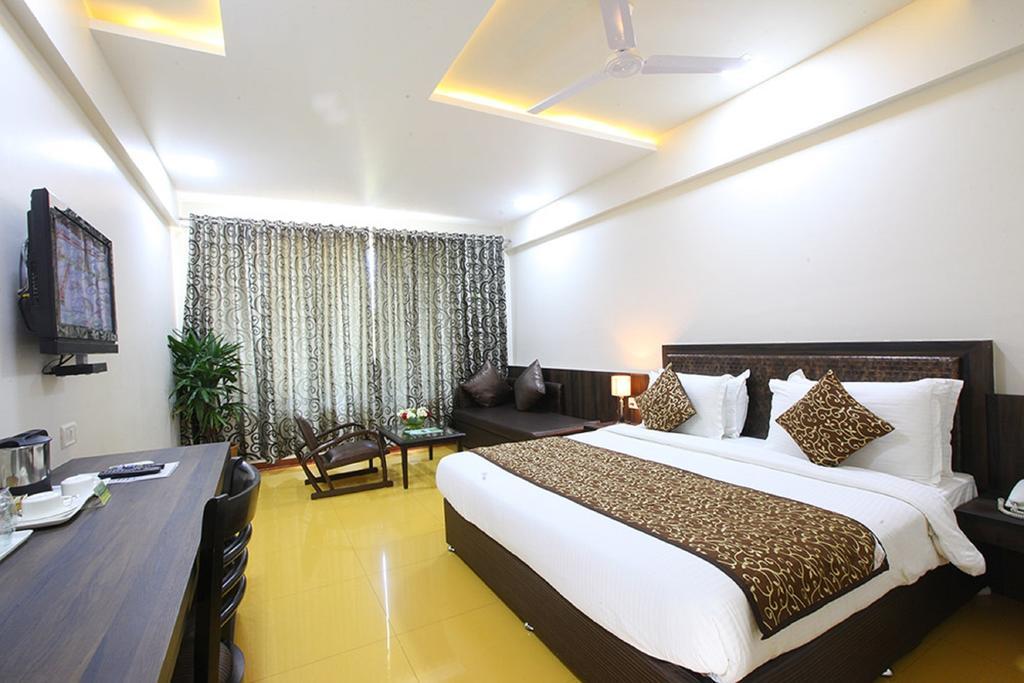 Shilpi Hill Resort Saputara Chambre photo